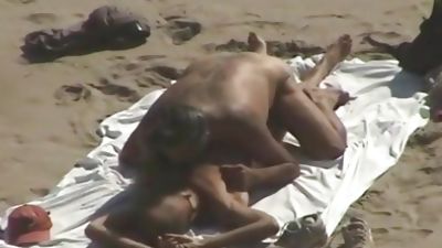 Rainbow Beach, Bikini, Blowjob, Masturbating