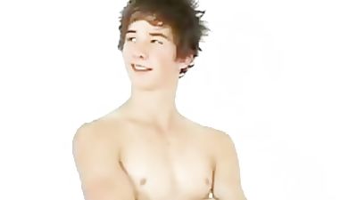 Zac twink pose, Amateur, Brunette, Orgasm