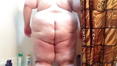Young Megachub PearShapedBear in Shower, Masturbating, Gay, Fat