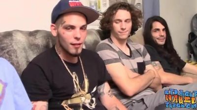 Straight guy Devin Reynolds jerks off with group of friends, Cumshot, Gay, Twinks, Long Haired, Straight Naked Thugs