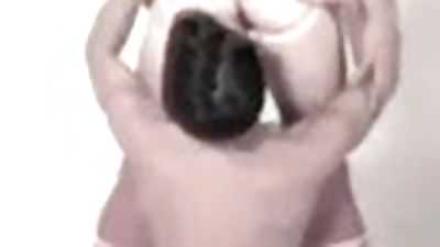 Ein Titel mit den Namen der Models und einer langen, Big Cock, Handjob, Massage, Gay