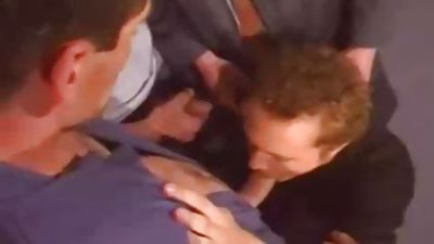 Truck Stop pretty Out, Hardcore, Webcam, Bears