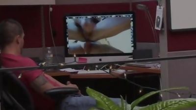 Charmante visite, Masturbating, Bears, Muscle