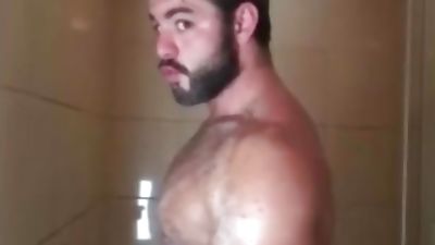 Gay muscle bear, European, Hairy, Masturbating