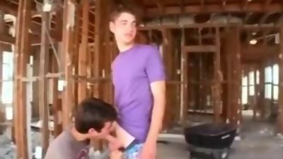 Gay guy sucking dick at a public place, Blowjob, College, Outdoor