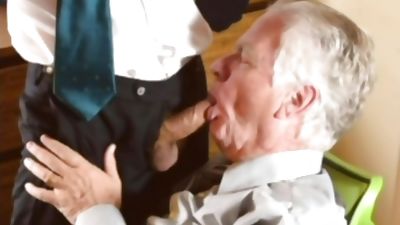 Abuelos de el #chatcamioneros con traje en Torre del Mar, Amateur, Blowjob, Masturbating, Gay