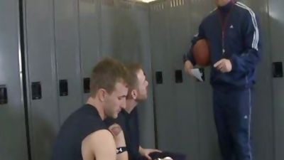 fine dicks plough In The Locker Room, Anal, Bareback, Hunks