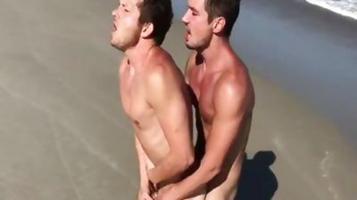 Beach bang - Mickey Knox & Colby Chambers, Anal, Big Cock, Bikini, Colby Chambers, Mickey Knox