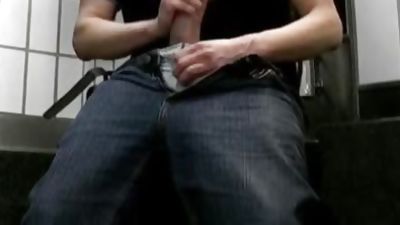 Kroussibo Multiple Cumshots And Caught In Public WC 4, Big Cock, Cumshot, Masturbating