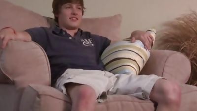 Young euro lad covers himself with jizz, Closeup, Solo, Gay, Bulldog Pit