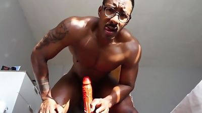 Muscle Kunt works out : Amadeus, Anal, Big Cock, Gay