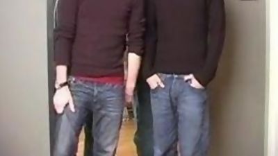 3 z8 3, Masturbating, Gay