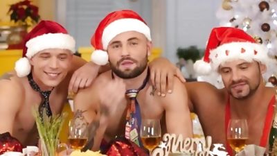 Happy Holidays: Fuck and Be Merry - Thomas Friedl, Kane Mra'z, Jeffrey, European, Blowjob, Threesome, Thomas Ride