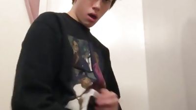 Patrick has huge potential, Big Cock, Handjob, Masturbating, Gay