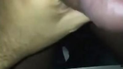 Agarrandole la verga parada a chacal hetero borracho en la calle, Amateur, Big Cock, Latina