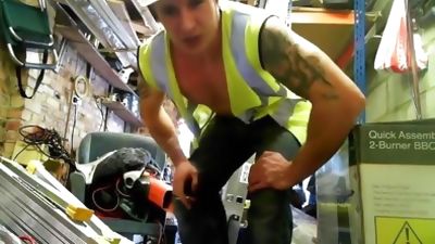 Dirty talking builder alpha master, Amateur, Handjob, Masturbating