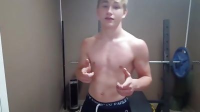Hot jock in American Eagle, Amateur, Masturbating, Gay, American