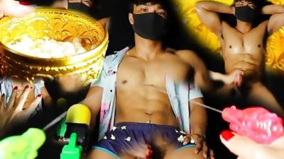 NEW! HOT STRAIGHT GUY PLAY WATER FESTIVAL CUM EXPLOSION! 健壮直男玩泼水节大量射精, Amateur, Asian, Big Cock