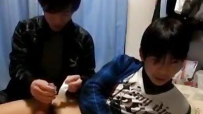 Asian guy gets a hand job, Amateur, Asian, Handjob, Gay