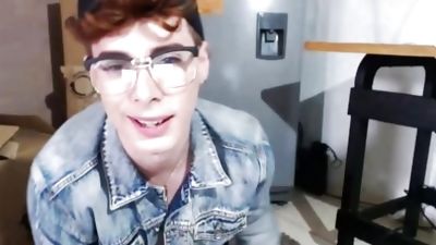 warehouse worker cum right on the floor, Gay, Muscle, Twinks