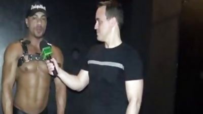 #PapoPrivê - Interatividade Total, Dodô Pitbull Revela Os Bastidores Dos Shows De Stripper - Parte 4 - WhatsApp PapoMix (11) 94779-1519, Anal, Teen, Twinks