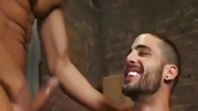 Alley gangbang, Gangbang