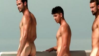 W19 naked In Australia, England & Italy, European, Fetish, British