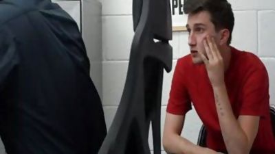 teen man Pleases Security Guard, Teen, Bareback, Daddies