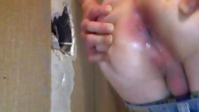 Je Me Fais DÃ©monter Le Cul Comme Une Grosse Chienne Au Travers D'un Glory gap Je Suce Puis Il M'encule Jusqu'au pont of time Ou Il Me Rempli Le Cul De Son Foutre! / I receive Bum-nailed Like A , Black, Blowjob, Facial