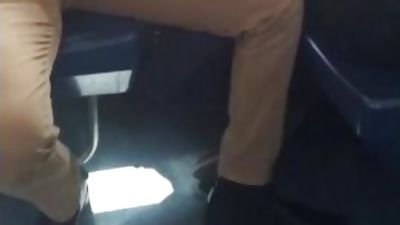 Stranger handjob on the TRAIN / Masturbando a un extraño en el tren, Amateur, Handjob, Latina, Gay