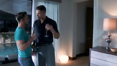 FalconStudios Met A Daddy At The Bar & Went Back 2 His Place!, Amateur, Blowjob, Hairy, Falcon Studios, Tyler Roberts