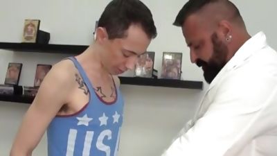 Young otter barebacked by his hairy doctor, Bears, Hunks, Twinks, Doctor, Hospital