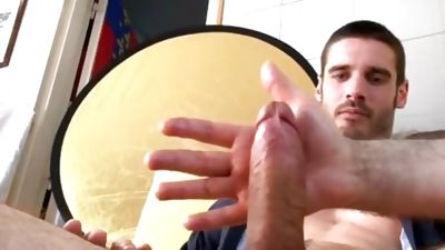 Handsome french hetero salesman gets wanked by a guy in spite of him, Big Cock, European, Handjob, Keumgay