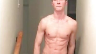 Just showing off a little bit of me, Amateur, Big Cock, Solo, Peter Pounder