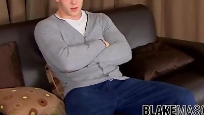 English jock shows off his abs and jerk off skills, Big Cock, Cumshot, Solo, Gay, Blake Mason