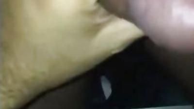 Agarrandole la verga parada a chacal hetero borracho en la calle, Amateur, Big Cock, Latina, Gay