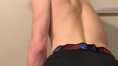 Sexy guy fingers hot asshole while cuming I’m floor, Closeup, Fingering, Masturbating