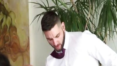 Teddy Bryce & Liam Aries - Assistant (2018), Bears, TEDDY BRYCE