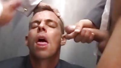 201812210633 Suit enjoyment, Office, Suit and Tie