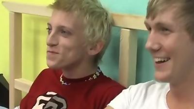 Anal sex with blond twinks Ian Graves and Hayden Chandler, Blonde, Blowjob, Brunette, Boy Crush
