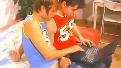 Geile Jungs beim blasen und ficken, Anal, Blowjob, Outdoor, Gay