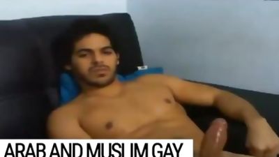 Arab gay Moroccan Hicham's gifts: his beauty and a splendid dick, Solo, Gay, Muscle