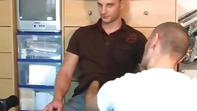 A straight guy getting sucked by a gay guy !, Arab, Blowjob, Cumshot, Keumgay