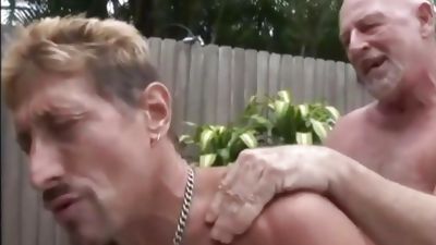 Mature men n the garden, Blowjob, Mature, Outdoor, Gay