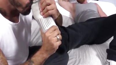 Muscled males Red And Alessio acquire lewd As They suck Toes, Blowjob, Redhead, Jerking