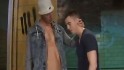 Two wonderful-looking Fuckers Hook Up And acquire Down And wicked In Their Sneaks, Blowjob, Shoes, Sperm