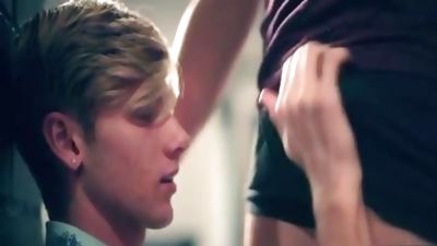 LucaVisconti RIDING THE GRINDR lad, Amateur, Blowjob, Twinks, Riding