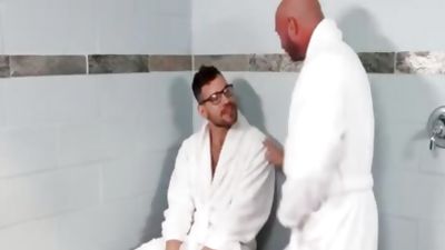 Bald Daddy And curly dude plow Each Other In SPA, Cumshot, Hairy, Bears