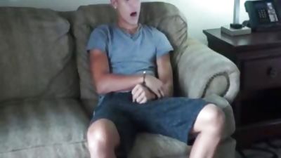 MIL DÓLARES POR UM BOQUETE EM UM HÉTERO, Blowjob