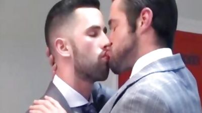 engulfing Mega Cut dick In Suit, Big Cock, Blowjob, Office, Bobby Blake